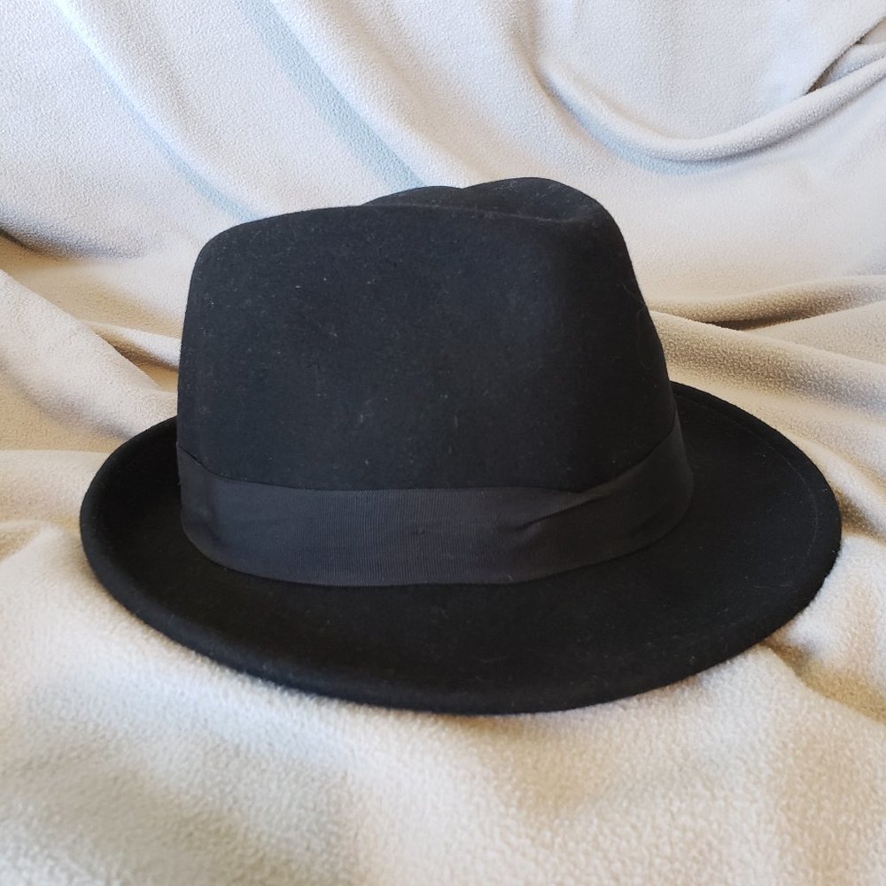 Stetson Medium Black Felt Temple Fedora with Black Band